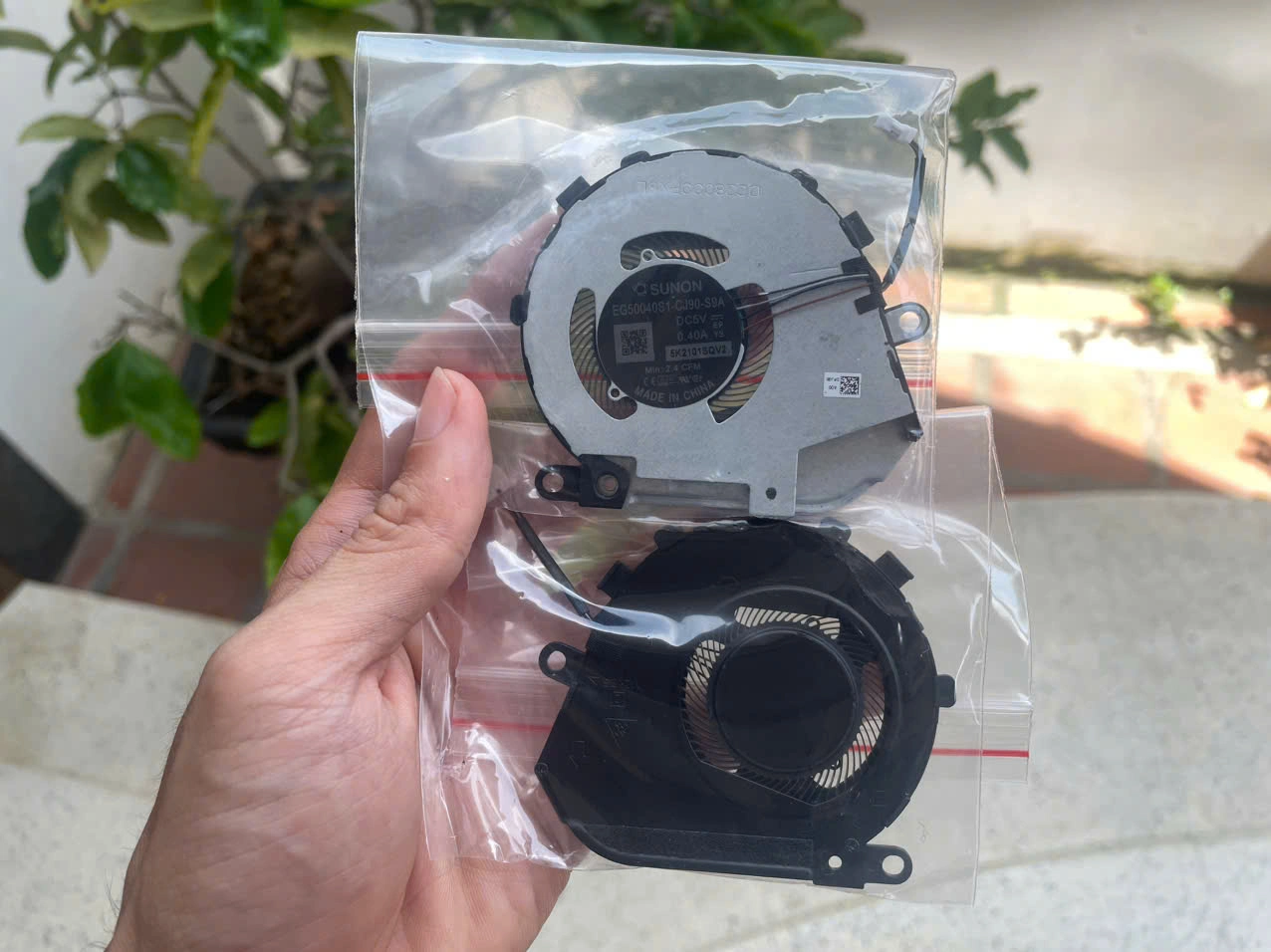 Quạt tản nhiệt Dell Latitude 7410 7410 2-in-1 DPJG0