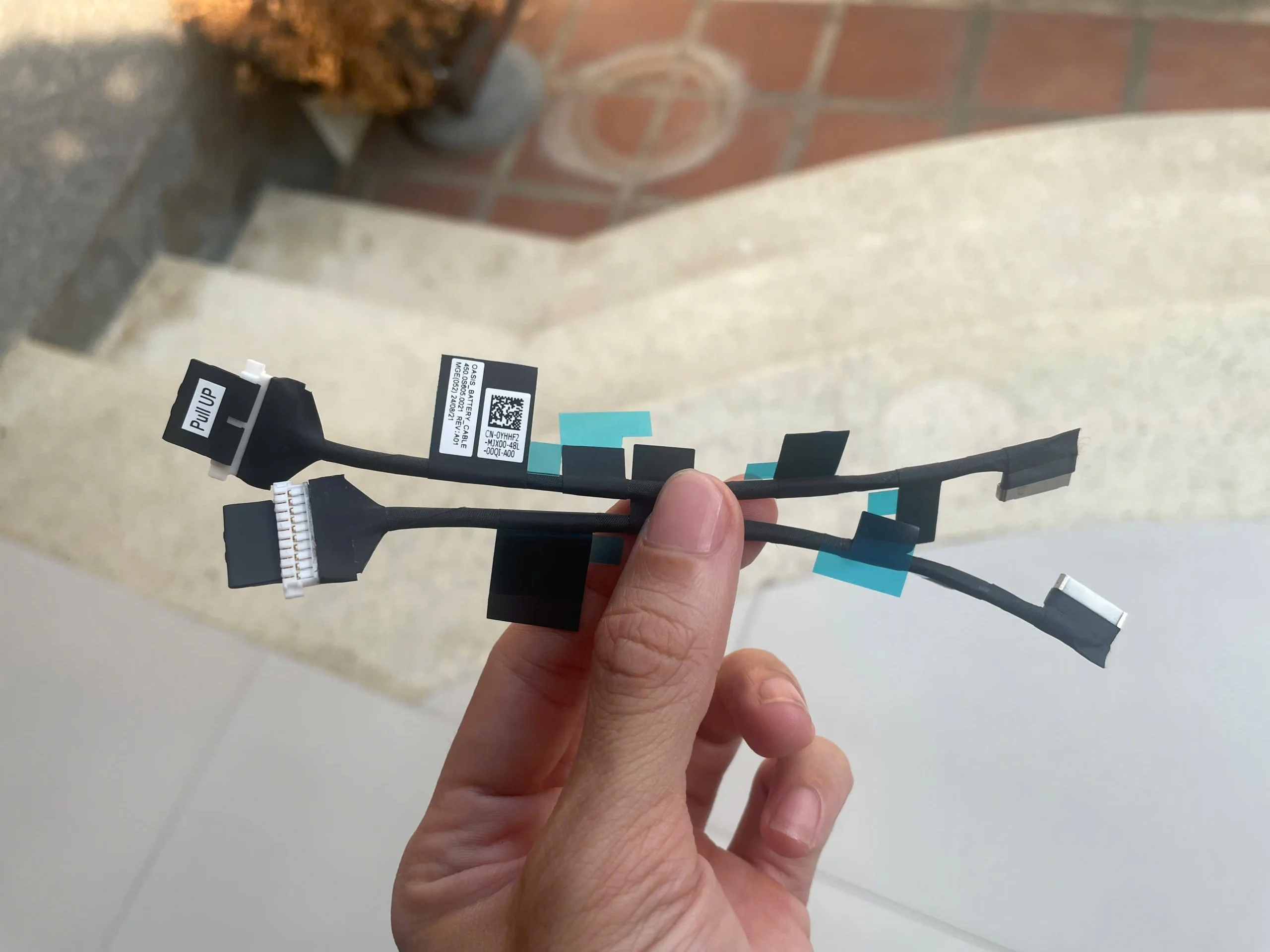 Cáp Pin Dell Latitude 7350 7340 YHHF2