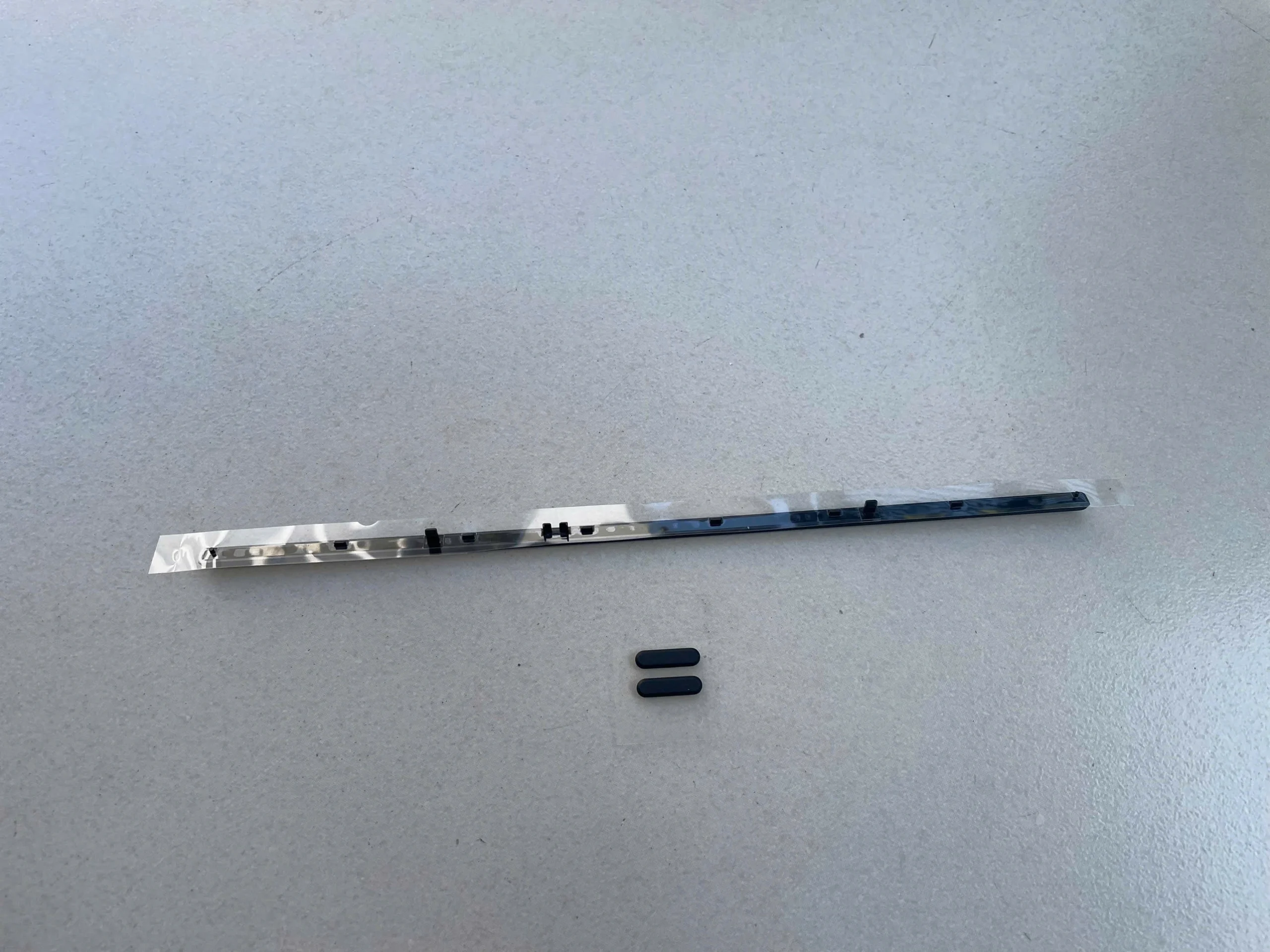 Chân đệm cao su laptop ThinkPad X1 Carbon 12th 13th 2024 2025