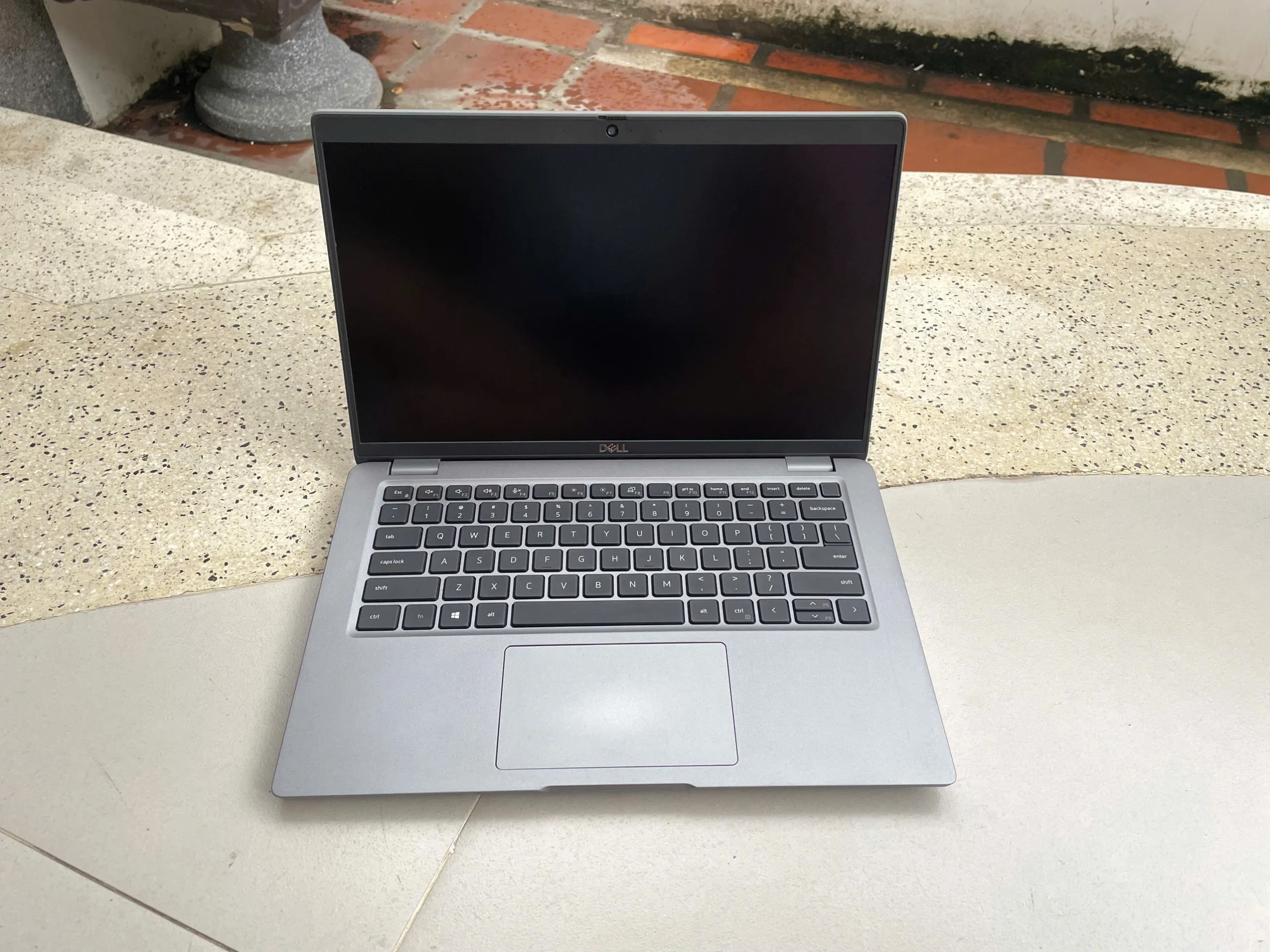Dell Latitude 5440 (sx 2023 i5/8/256 HMR3FY3)
