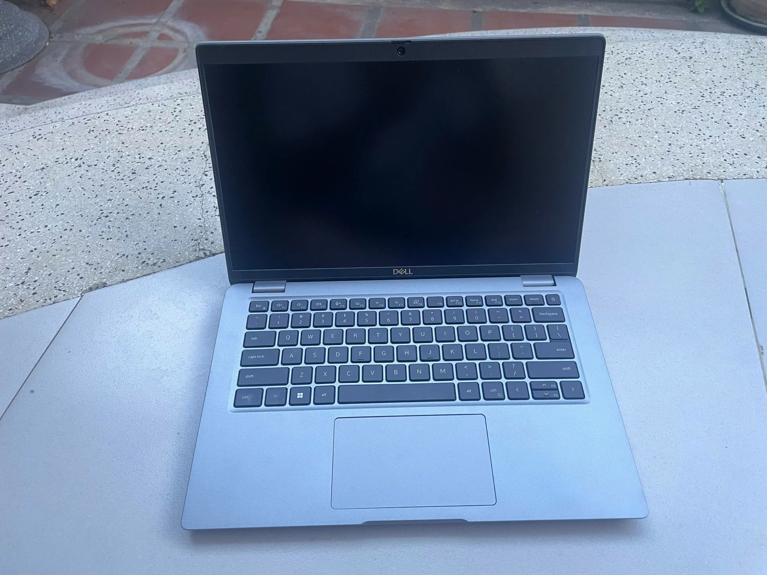 Dell Latitude 5440 (sx 2023 i5/8/256 F0FDY3)