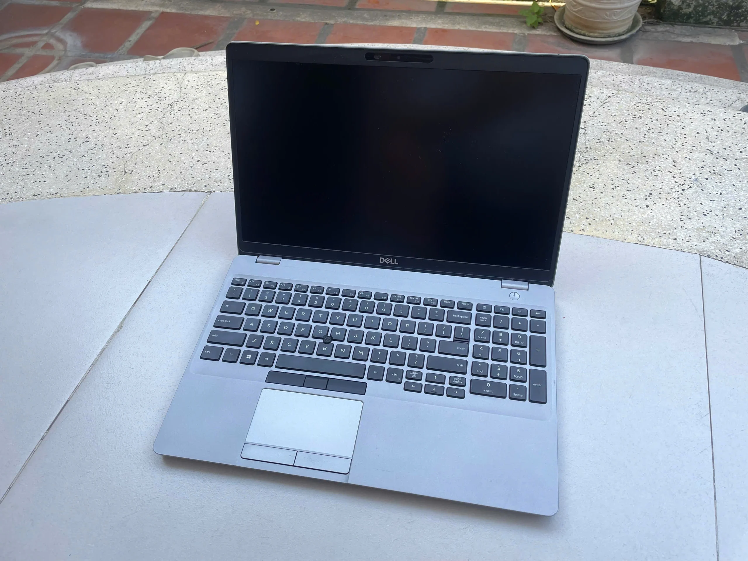 Dell Latitude 5510 (sx 2020 i5/8/256 F48BW33)