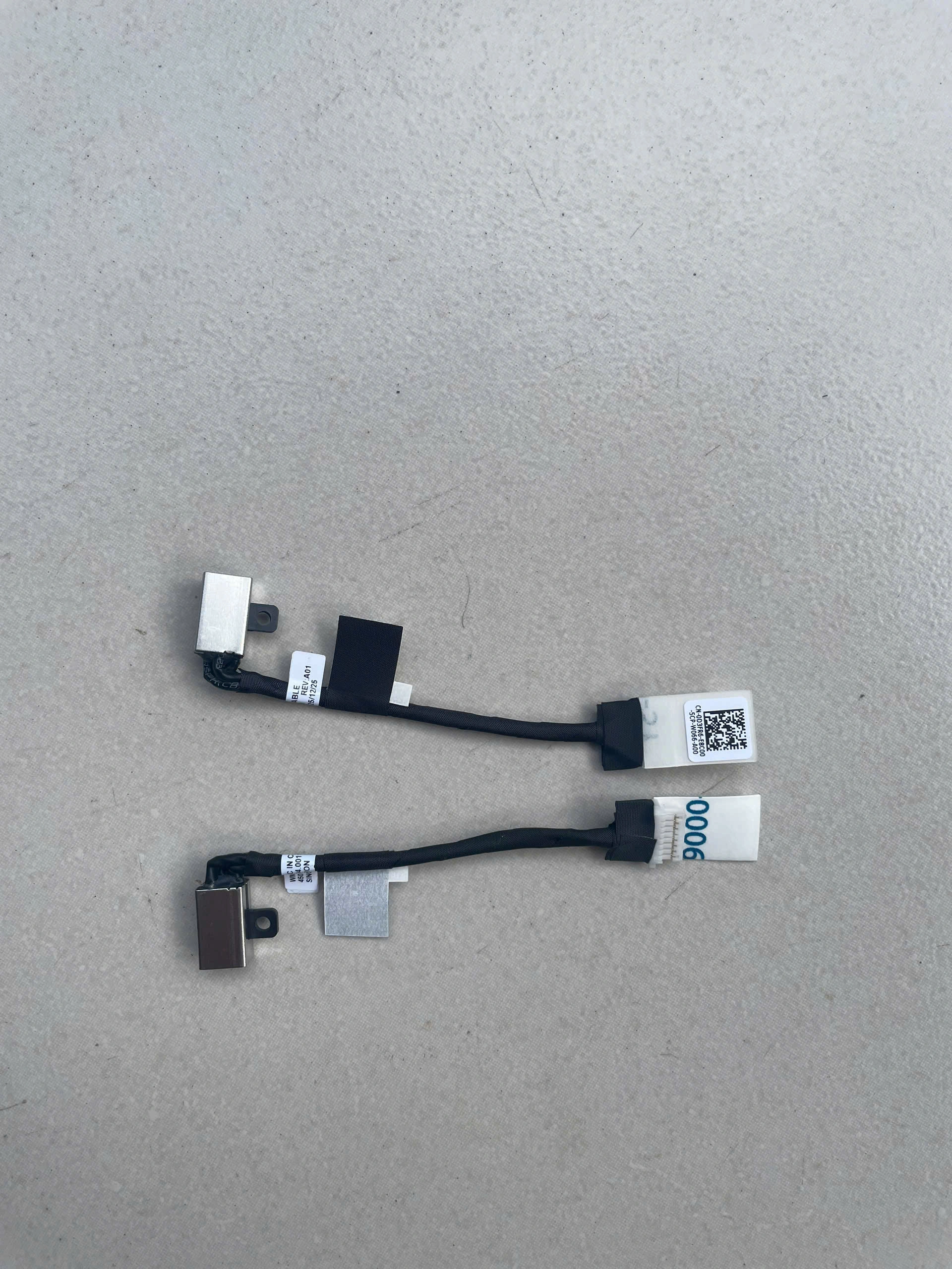 Cáp nguồn Dell Inspiron 5410 7415 2-in-1 D3FR6