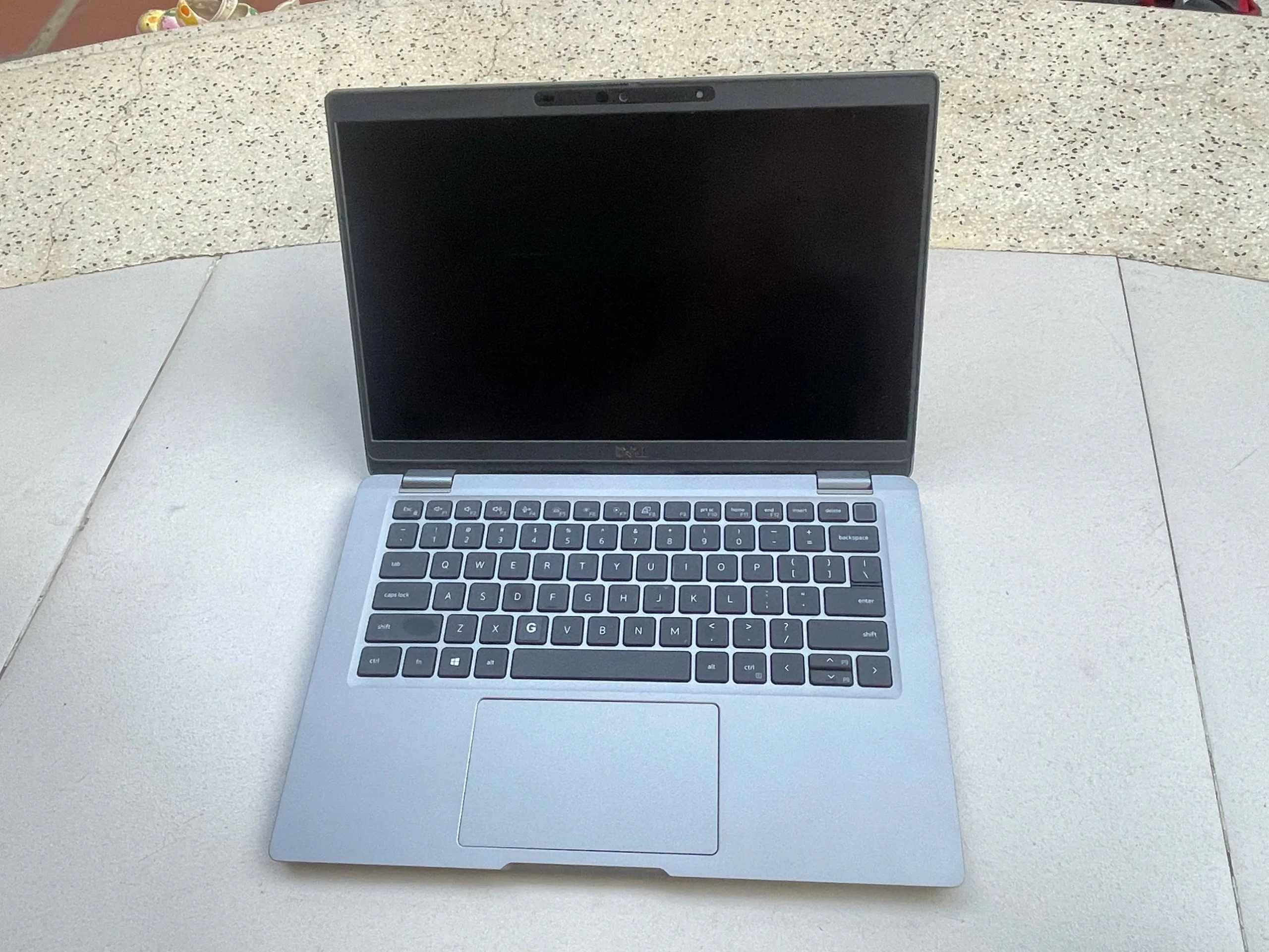 Dell Latitude 5320 (sx 2021 i5/16/256 2LJSFG3)