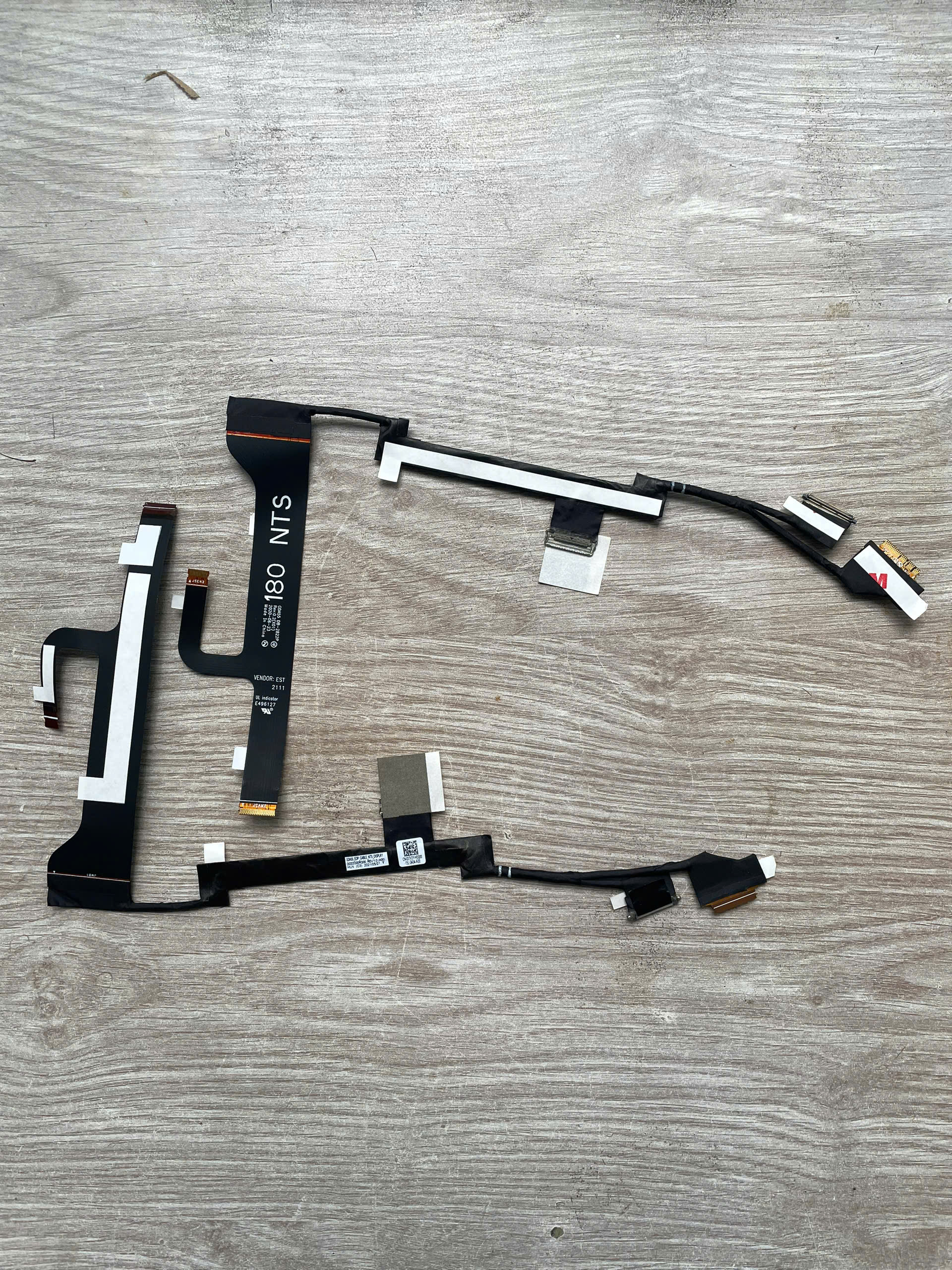 Cáp màn hình Dell Latitude 9520 GDA55 37V3Y